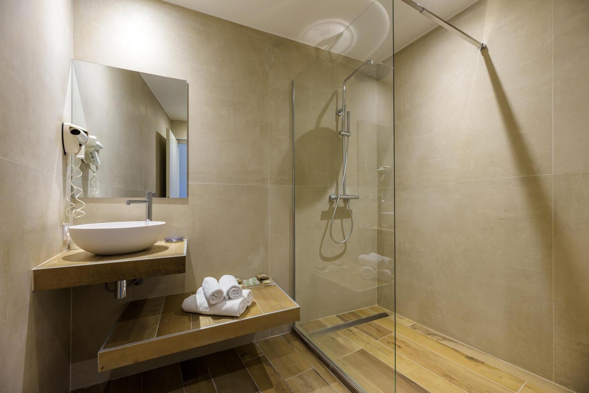 Le Tilbury 3* Porto-Vecchio (Corsica)